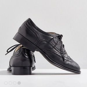 Modcloth NWOT Talking Picture Oxford Flat